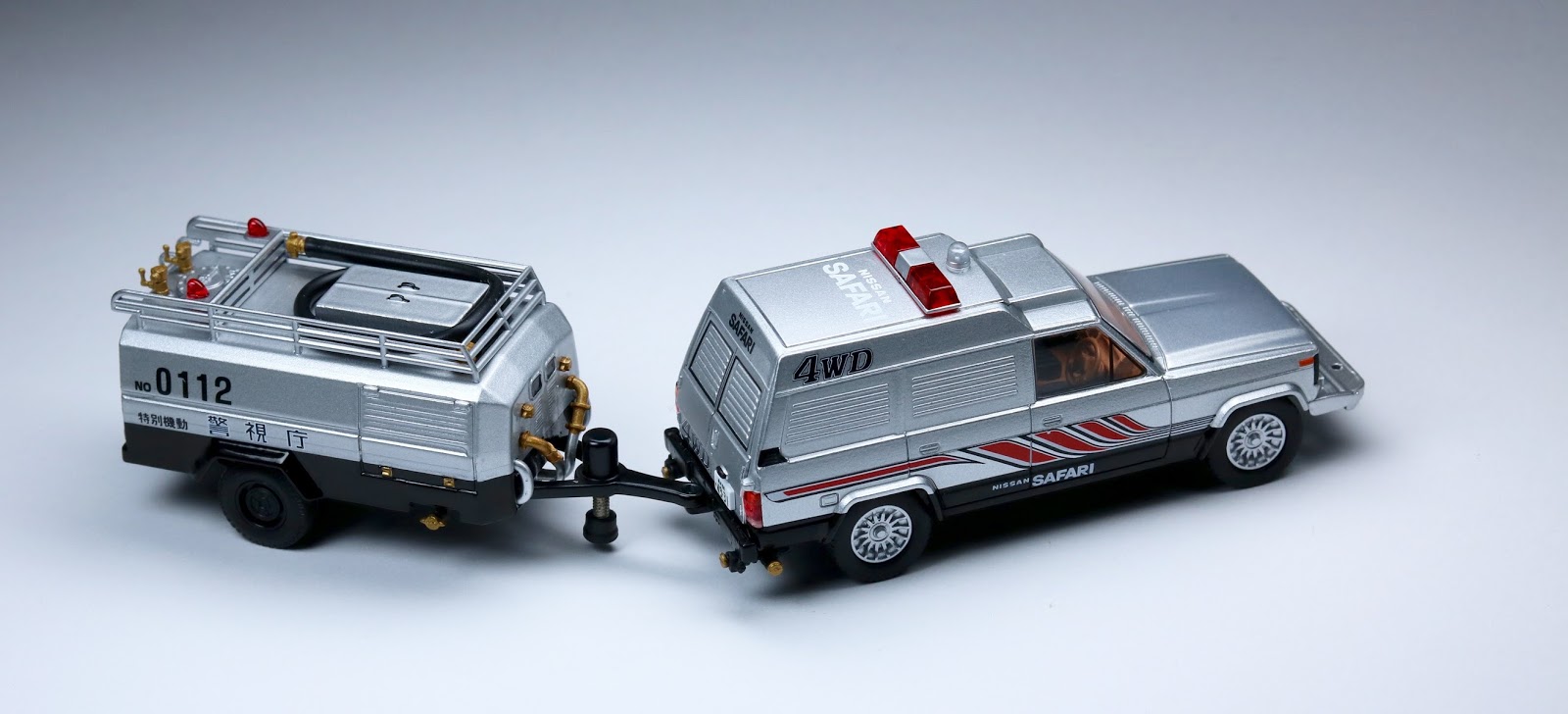 The Great Castings: Tomica Limited Vintage Neo Nissan Safari