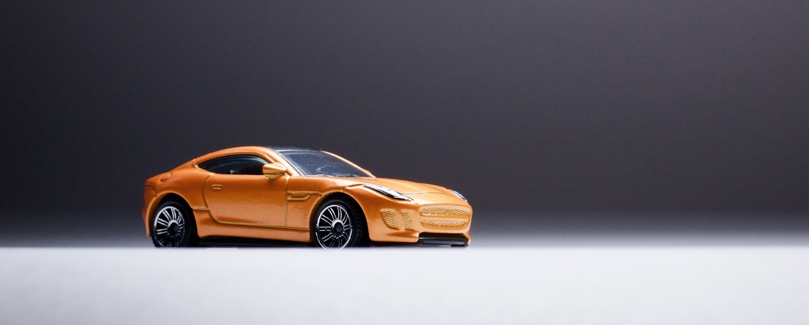 Voiture Miniature Majorette Jaguar F-Type – Bleue, échelle 1:59, Métal, Sans Emballage, Neuf